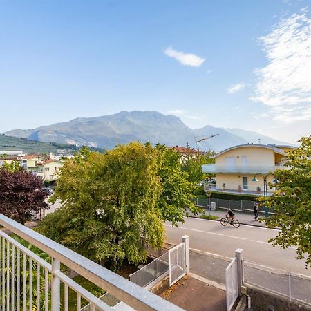 Apartamento Be & Being - Milena Riva del Garda Exterior foto
